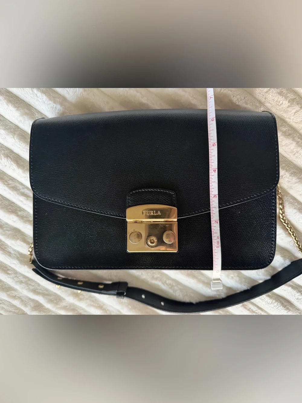 Furla classic crossbody